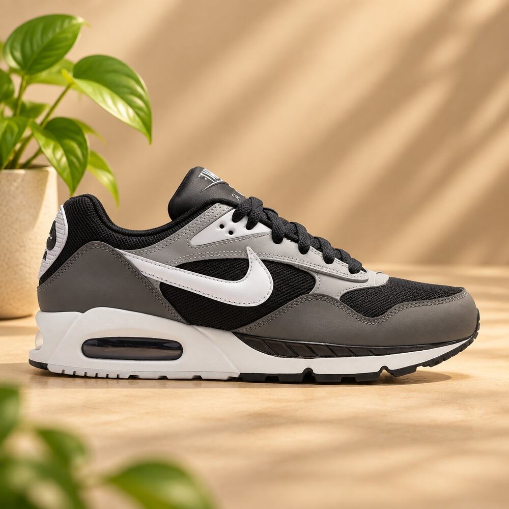 USED Nike Air Max Correlate Sneakers Black/White/Grey Size 7 US